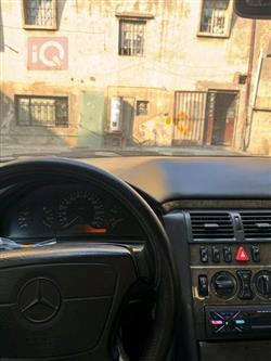 مرسيدس بنز E-Class